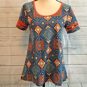 LuLaRoe Classic Tee 